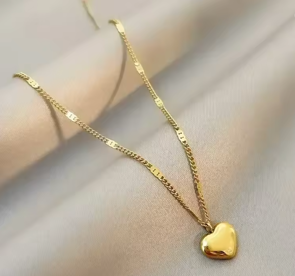 Simple Sweet Couple Clavicle Chain
