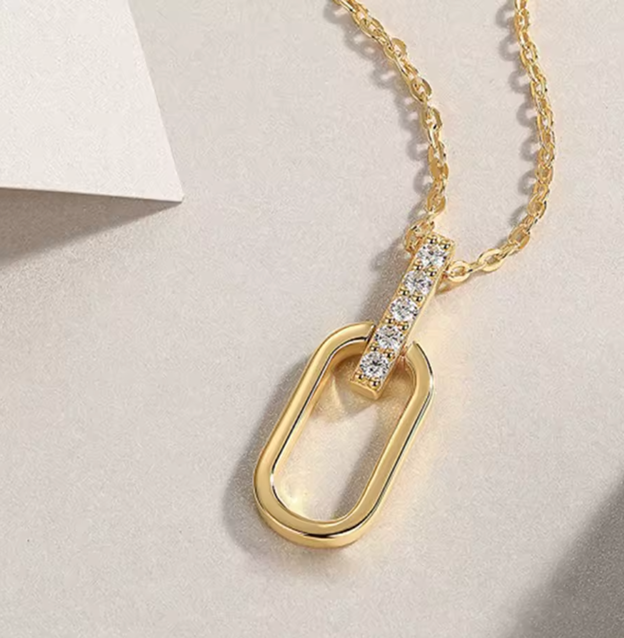 Sweetrain 2mm Moissanite Pendant Necklace